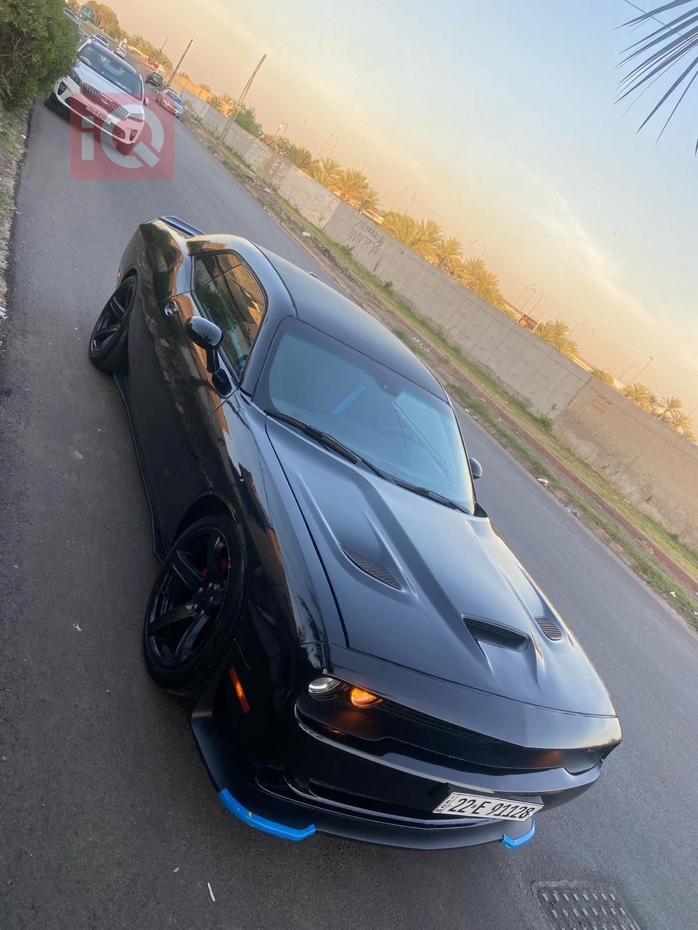 Dodge Challenger